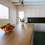 Maison Le Basta Begaar