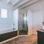 Dom wakacyjny Maison Le Basta *