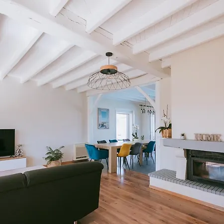 Maison Le Basta Begaar