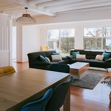 בית נופש Maison Le Basta