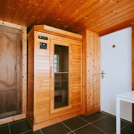 Maison Le Basta *