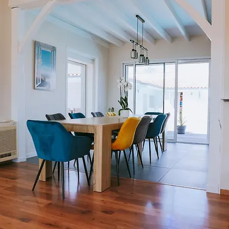 Vakantiehuis Maison Le Basta *