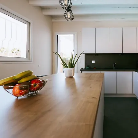 Maison Le Basta Begaar