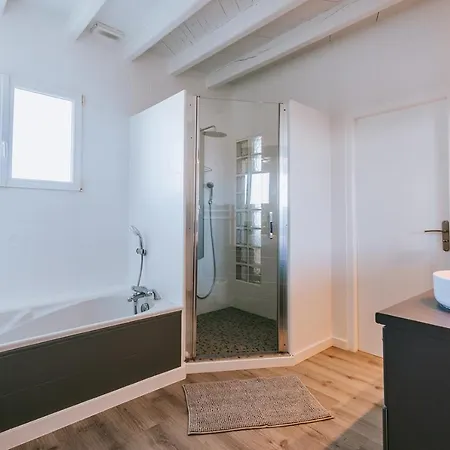 Vakantiehuis Maison Le Basta *