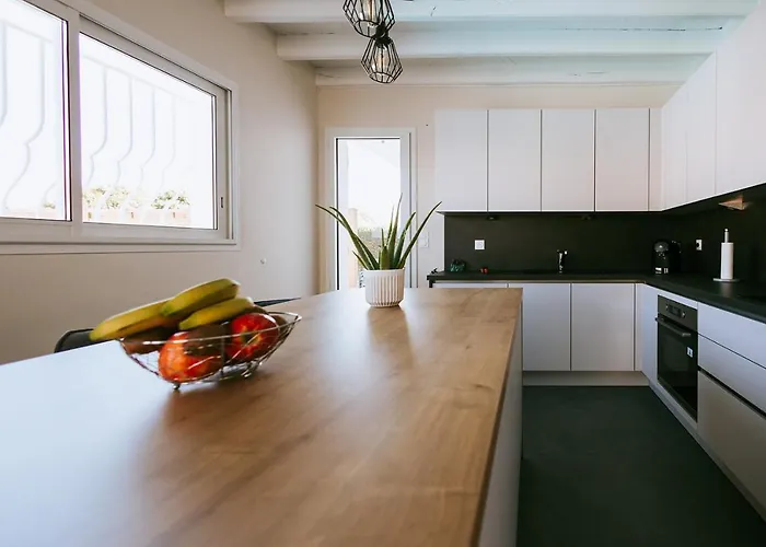 Maison Le Basta Begaar