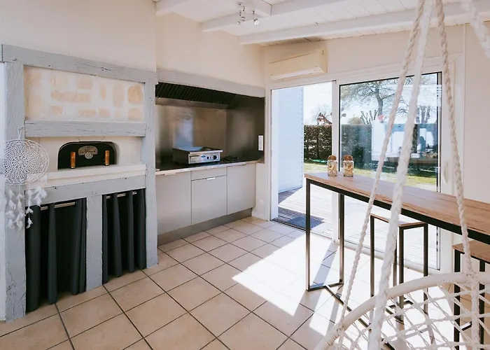 Maison Le Basta Begaar